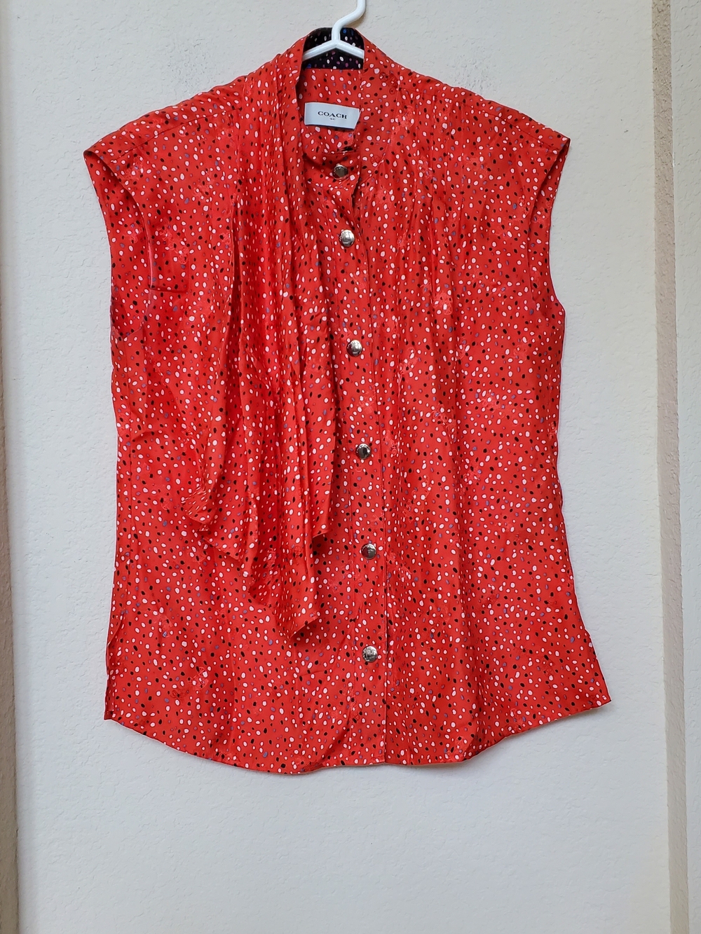 COACH Red Dot-Print Sleeveless Button-Down Blouse with Scarf.  Size 2